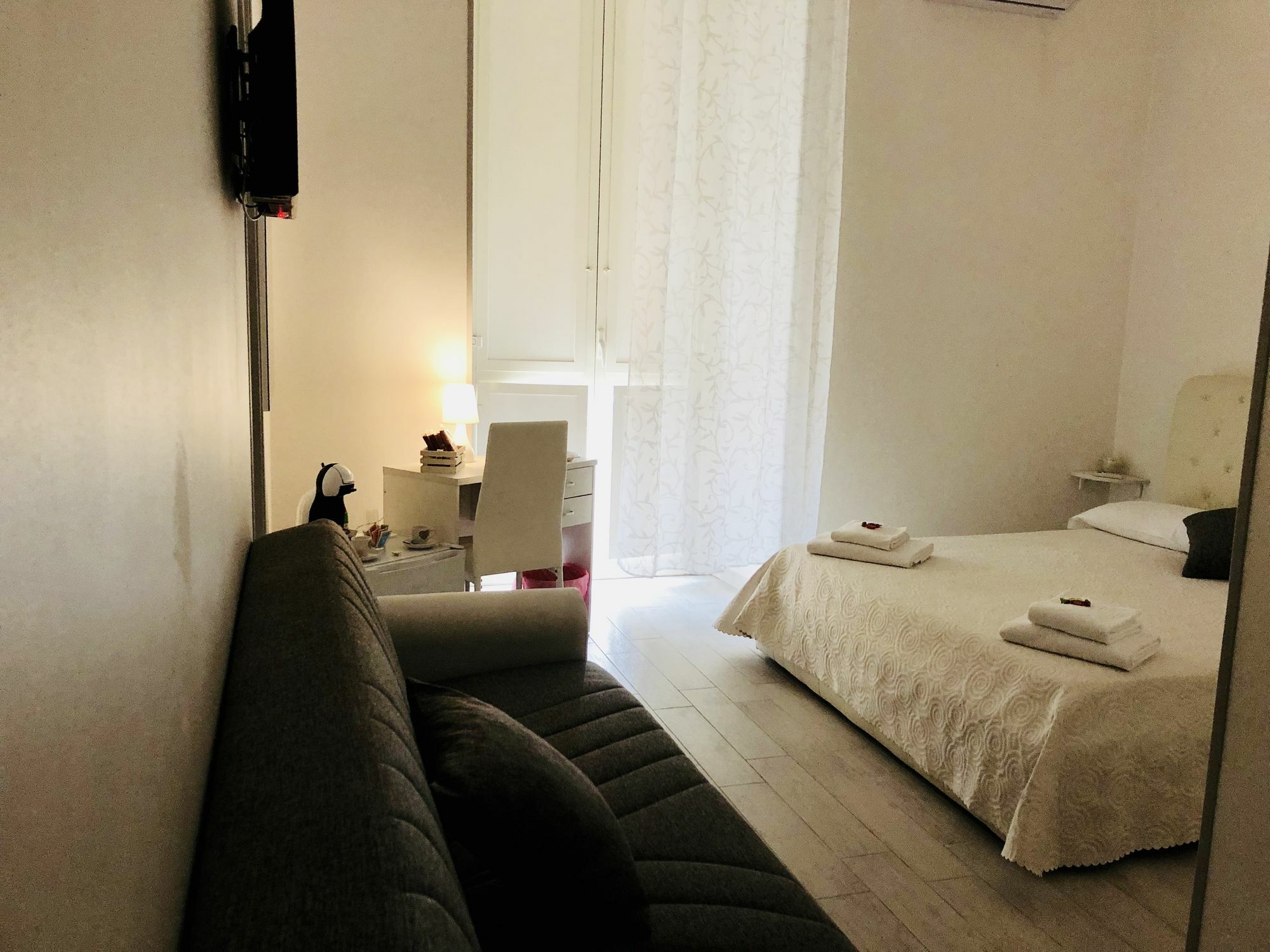 Alojamento de Acomodação e Pequeno-almoço Royal Flower 3*
